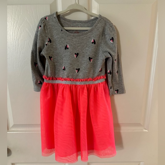 Toddler tulle dress with unique heart design. - Picture 2 of 4